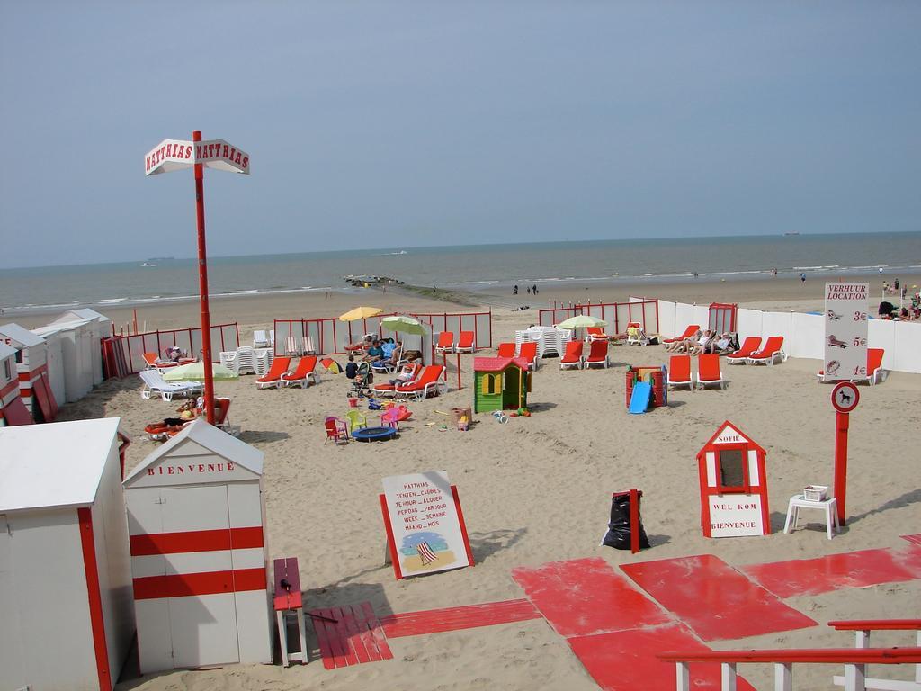 Studio With Seaview Blankenberge Chambre photo